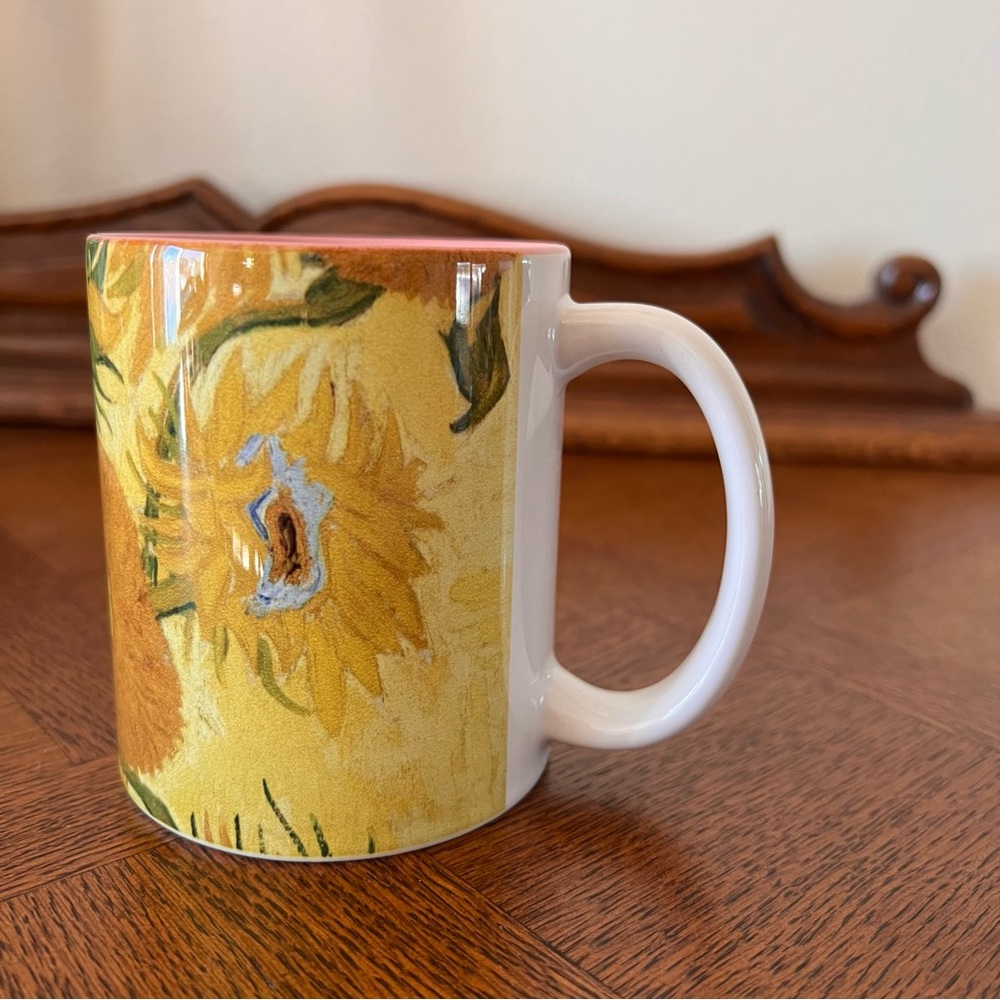 Beyond Van Gogh Sunflower Mug - Picture 4 of 8